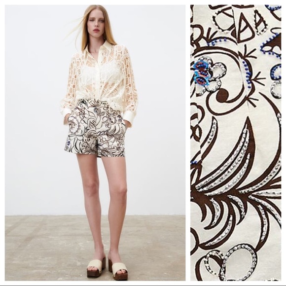 NWOT. Zara Cream/Ecru Printed Jewel High Waisted Shorts. Size S. - Picture 1 of 7